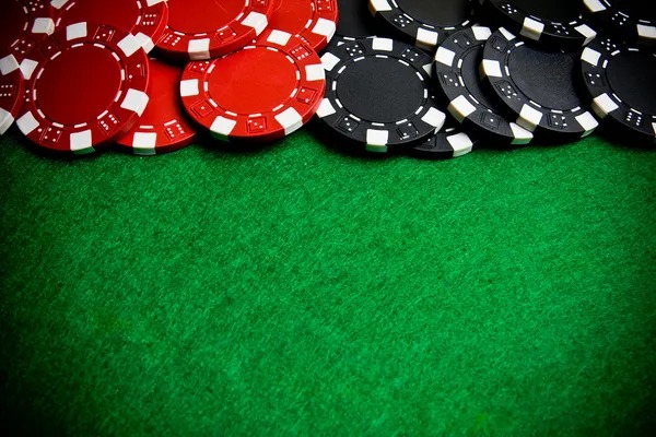 yyrt platform interface showing sportsbook, live dealer, slots, and esports categories